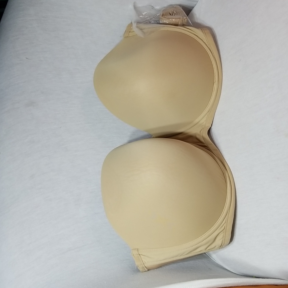 Strapless Bra Underwire with Optional Strapsbra size 46D Tan (NEW)